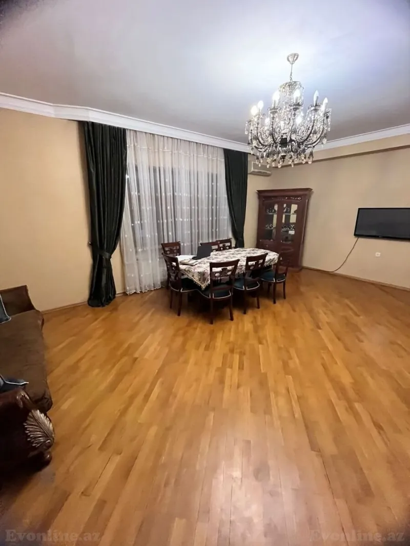 Satılır 4 otaqlı Mənzil Yeni tikili 210 m² Nərimanov r.