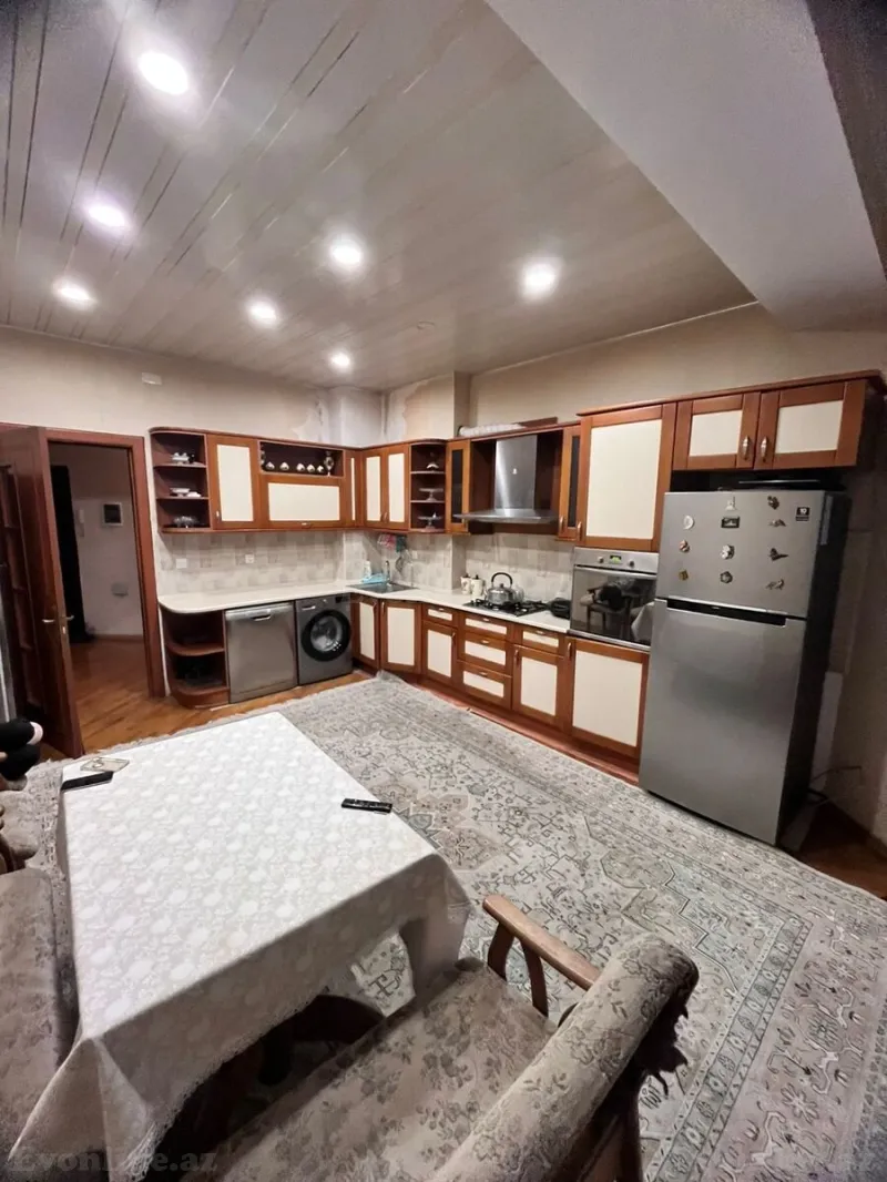 Satılır 4 otaqlı Mənzil Yeni tikili 210 m² Nərimanov r. - şəkil 5