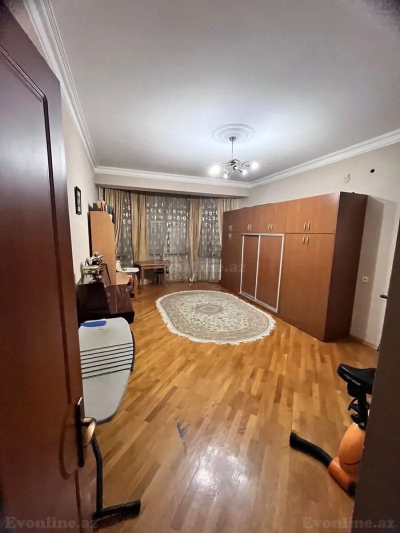 Satılır 4 otaqlı Mənzil Yeni tikili 210 m² Nərimanov r. - şəkil 7