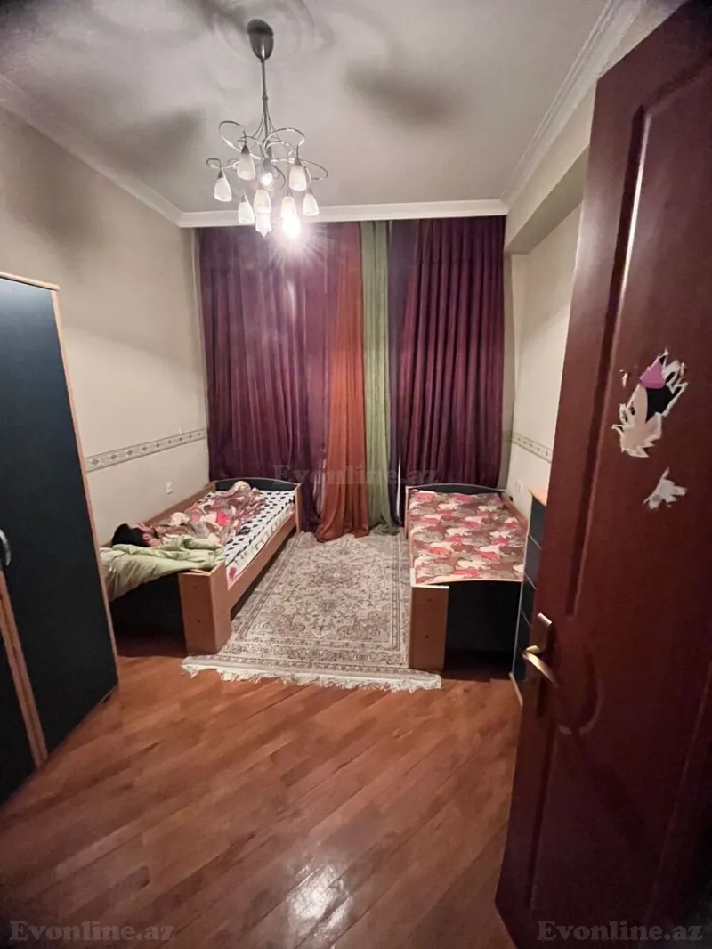 Satılır 4 otaqlı Mənzil Yeni tikili 210 m² Nərimanov r. - şəkil 13