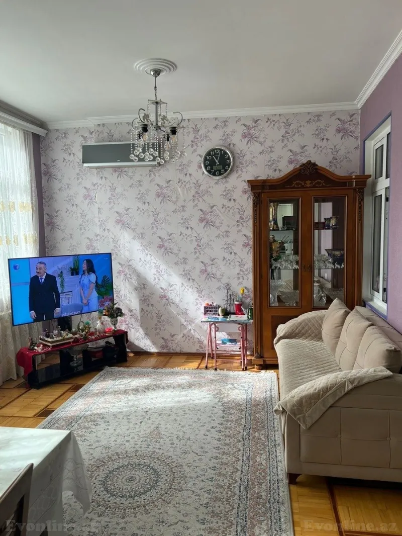 Satılır 3 otaqlı Mənzil Köhnə tikili 84 m² Kubinka - şəkil 2