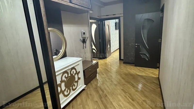 Kirayə verilir 3 otaqlı Mənzil Yeni tikili 105 m² Nəriman Nərimanov m.