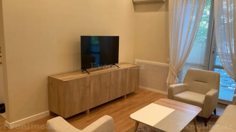 Kirayə verilir 2 otaqlı Mənzil Köhnə tikili 60 m² İçərişəhər m. - şəkil 4