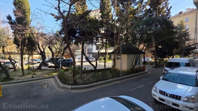 Satılır 3 otaqlı Mənzil Köhnə tikili 80 m² Nizami m. - şəkil 15