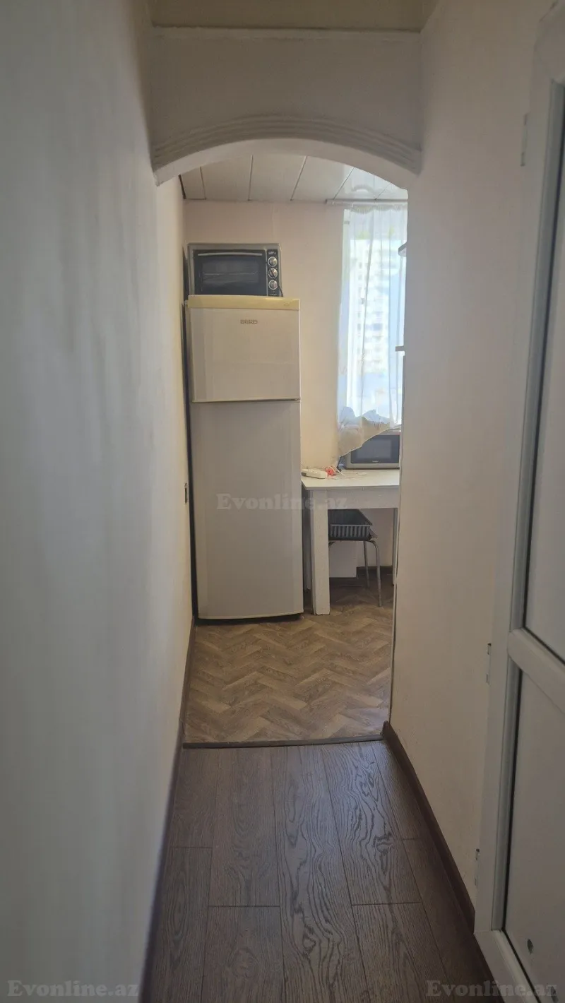 Kirayə verilir 1 otaqlı Mənzil Köhnə tikili 35 m² Nəsimi r. - şəkil 4