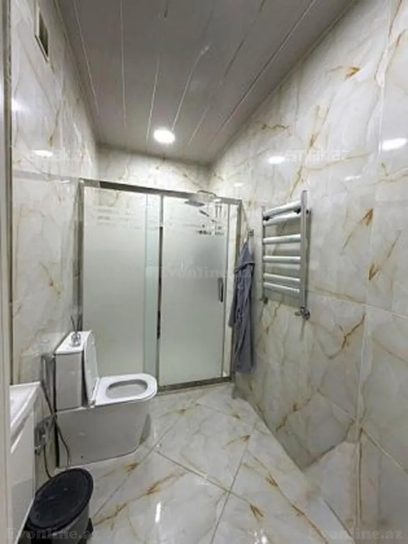 Satılır 2 otaqlı Mənzil Yeni tikili 100 m² 8 Noyabr m. - şəkil 8