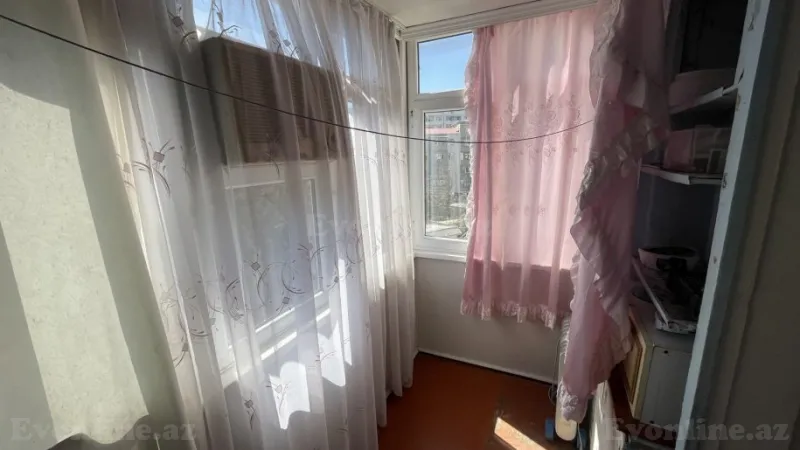 Satılır 1 otaqlı Mənzil Köhnə tikili 40 m² Qara Qarayev m. - şəkil 4