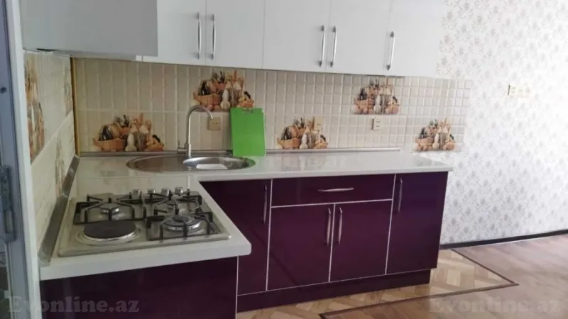 Kirayə verilir 2 otaqlı Mənzil Köhnə tikili 55 m² Həzi Aslanov m.