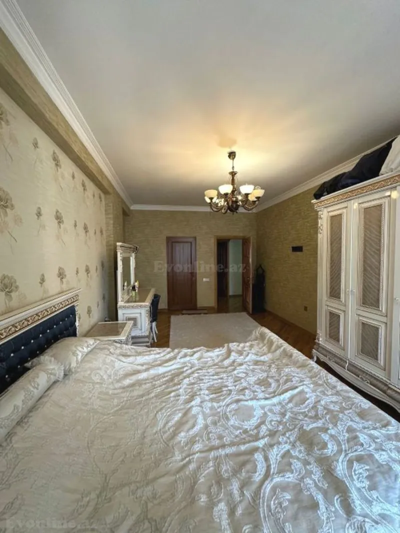 Satılır 4 otaqlı Mənzil Yeni tikili 137 m² 3-cü mikrorayon - şəkil 6