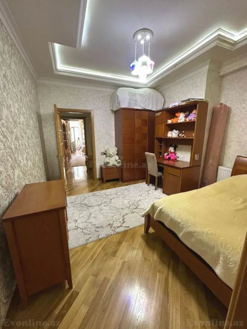 Satılır 4 otaqlı Mənzil Yeni tikili 137 m² 3-cü mikrorayon - şəkil 8