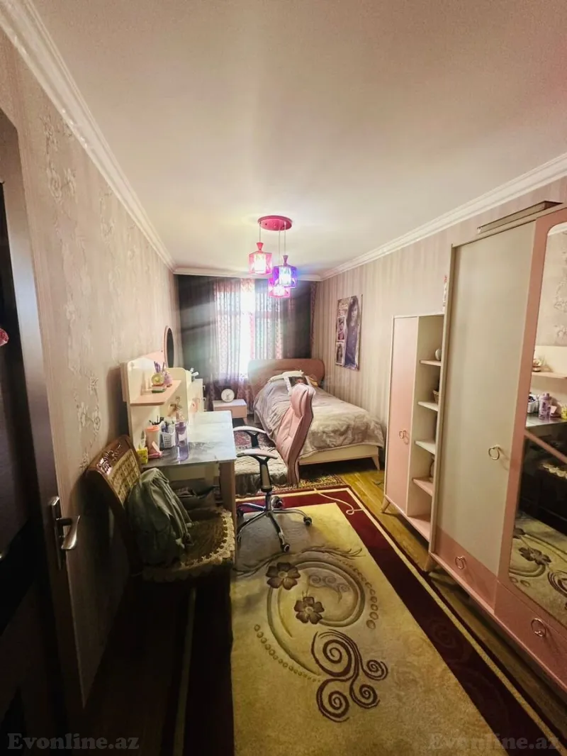 Satılır 3 otaqlı Mənzil Köhnə tikili 70 m² Neftçilər m. - şəkil 7