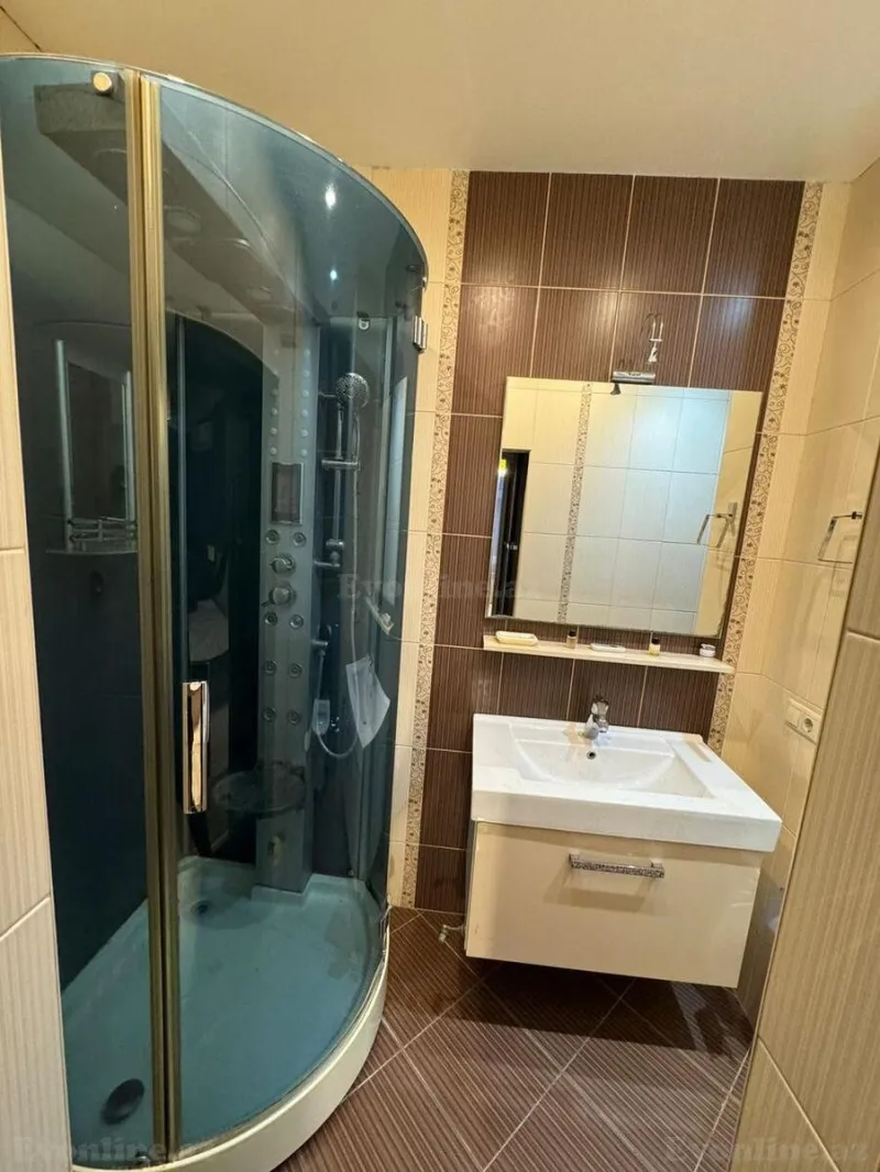 Satılır 3 otaqlı Mənzil Yeni tikili 110 m² Gənclik m. - şəkil 6