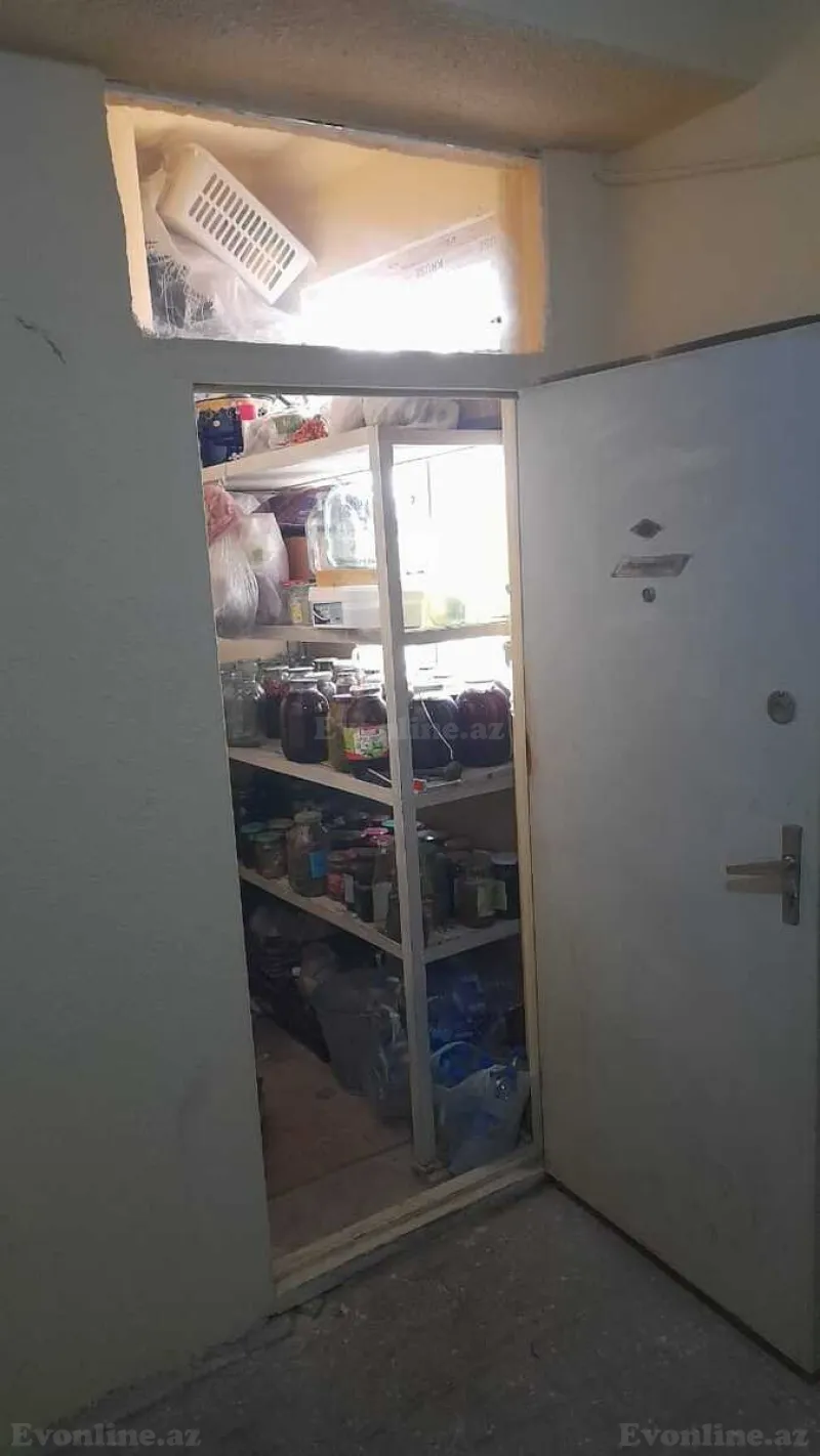 Satılır 4 otaqlı Mənzil Köhnə tikili 100 m² Suraxanı r. - şəkil 15