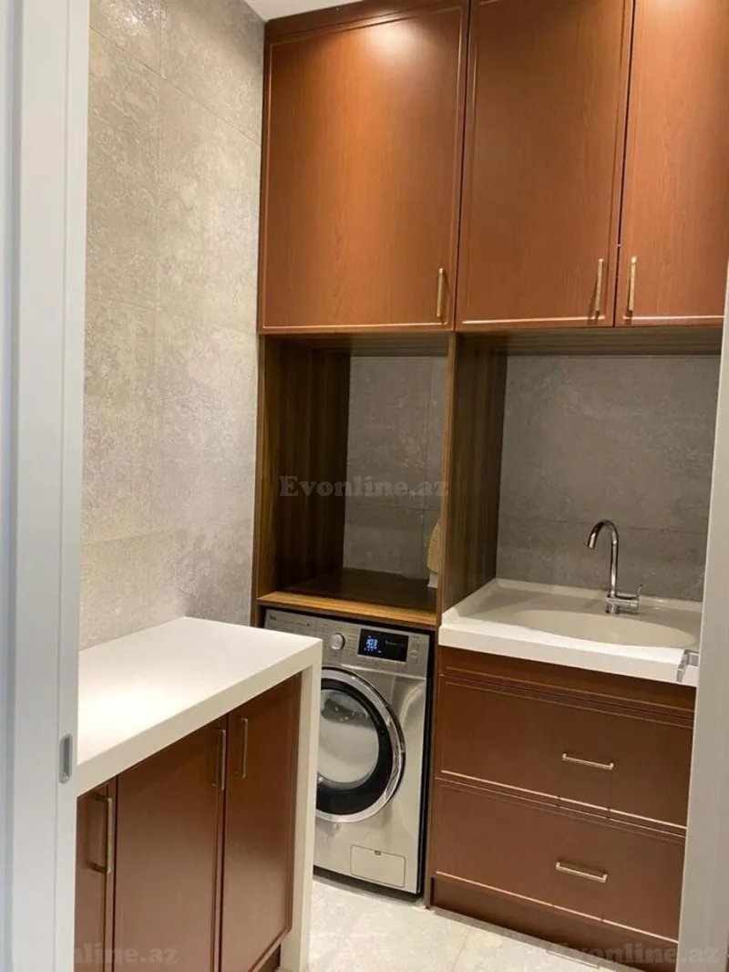 Kirayə verilir 4 otaqlı Mənzil Yeni tikili 170 m² Nəriman Nərimanov m. - şəkil 10