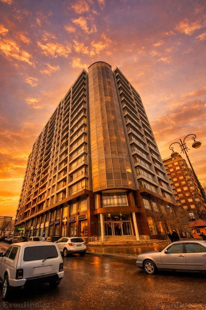 Satılır 3 otaqlı Mənzil Yeni tikili 140 m² 28 May m.