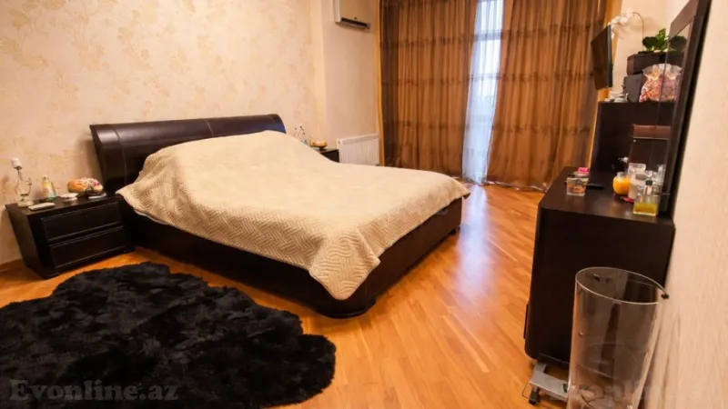 Satılır 3 otaqlı Mənzil Yeni tikili 140 m² 28 May m. - şəkil 6