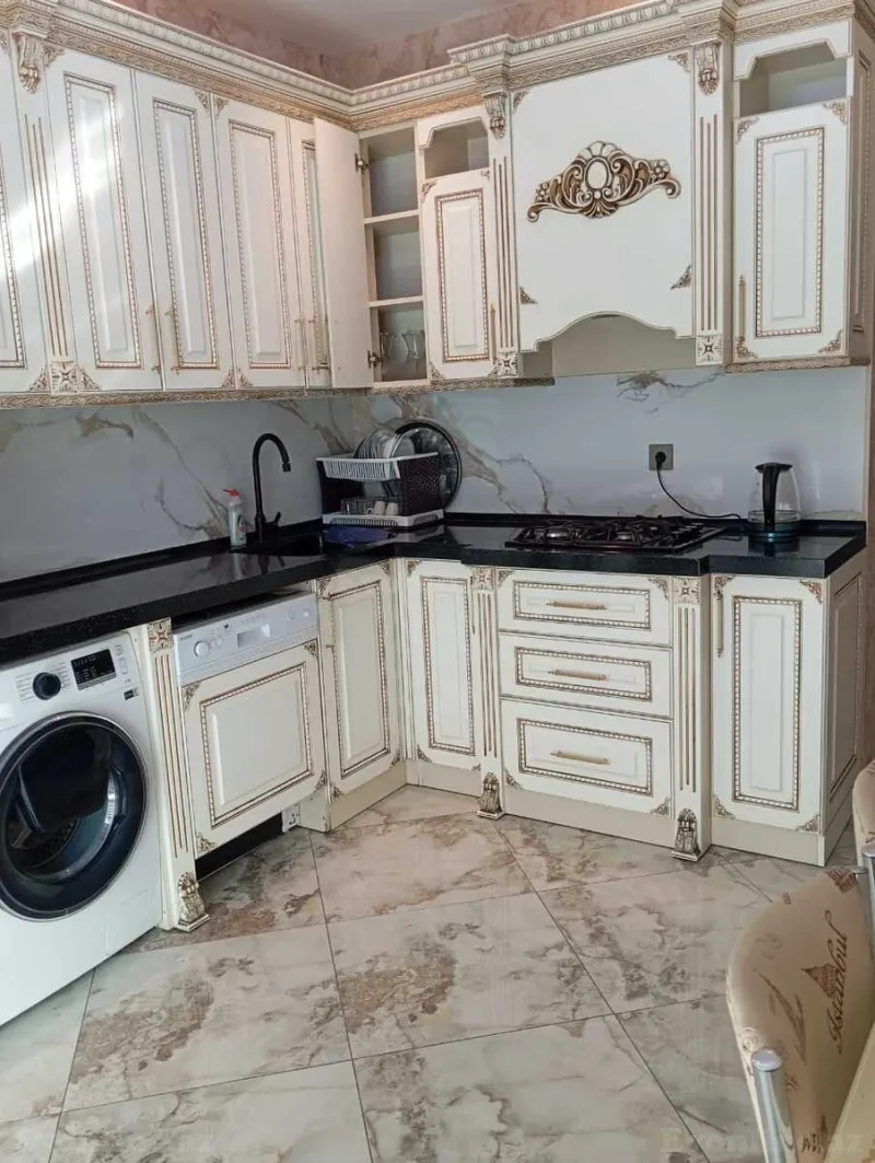 Kirayə verilir 3 otaqlı Mənzil Yeni tikili 150 m² 8 Noyabr m. - şəkil 13