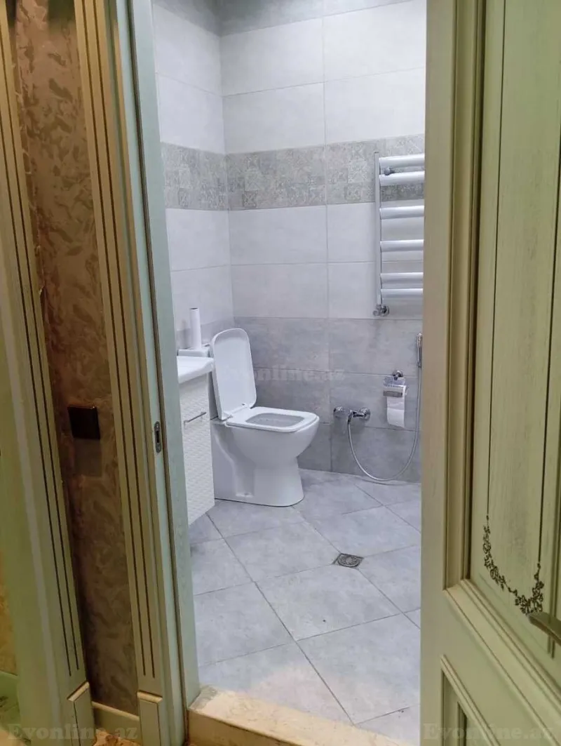 Kirayə verilir 3 otaqlı Mənzil Yeni tikili 150 m² 8 Noyabr m. - şəkil 17