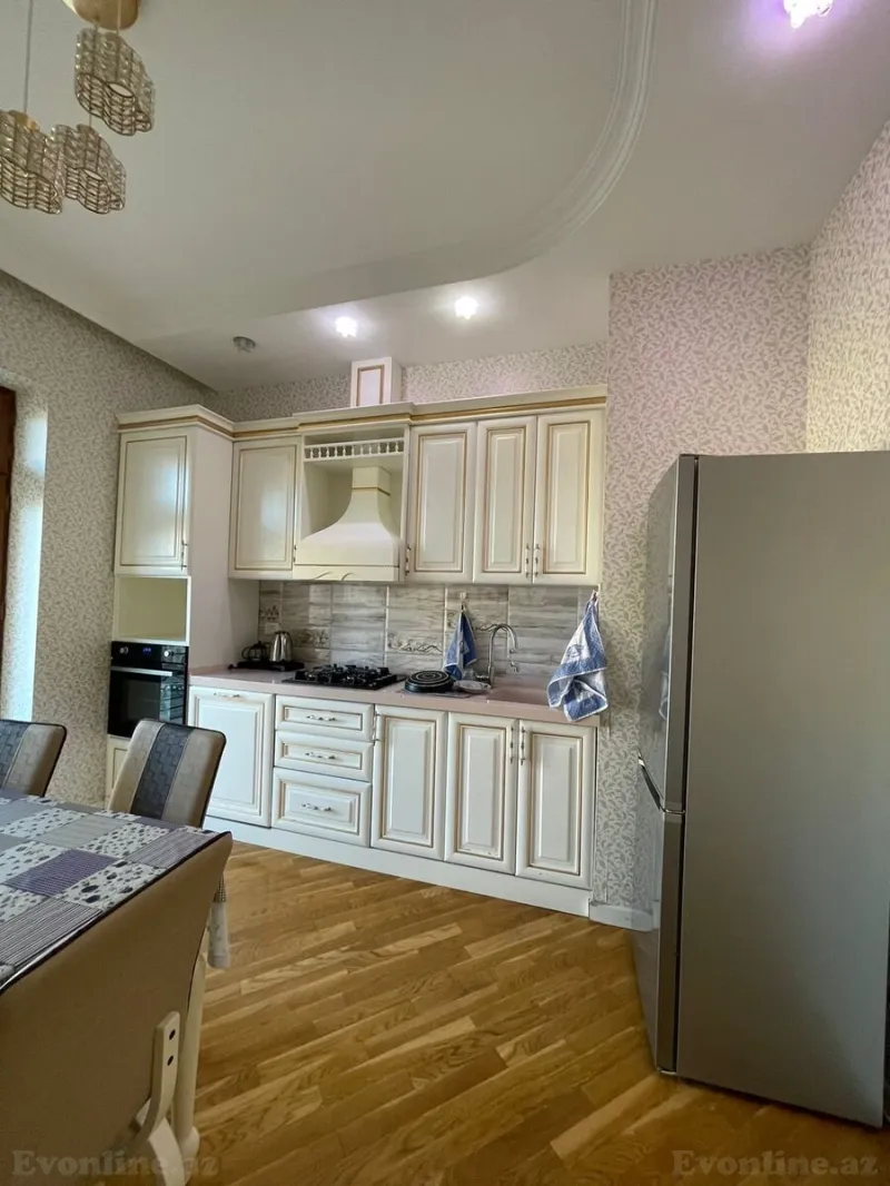 Kirayə verilir 2 otaqlı Mənzil Yeni tikili 85 m² Xətai r. - şəkil 3