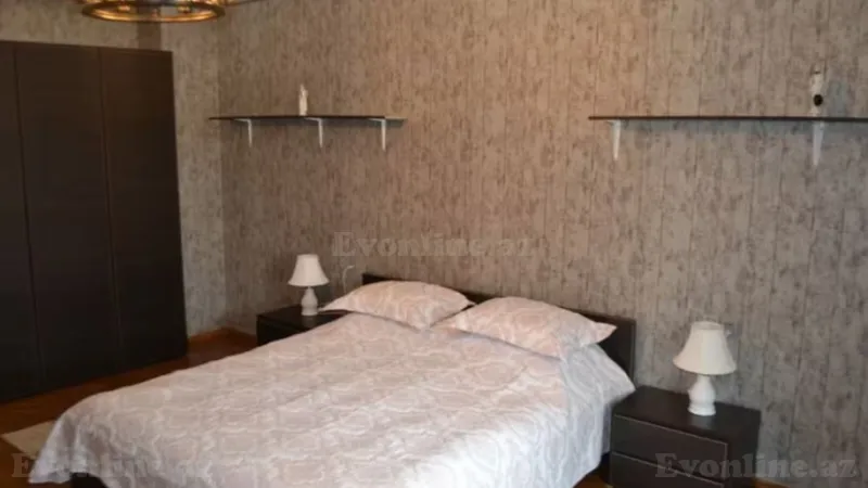 Kirayə verilir 3 otaqlı Mənzil Yeni tikili 138 m² Bayıl - şəkil 3