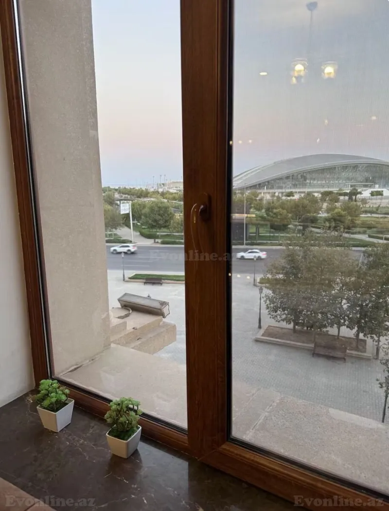 Kirayə verilir 3 otaqlı Mənzil Yeni tikili 138 m² Bayıl - şəkil 24