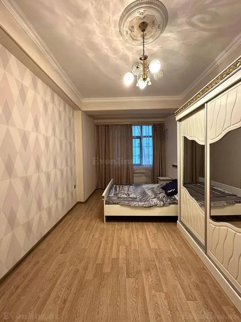 Satılır 2 otaqlı Mənzil Yeni tikili 68 m² 28 May m. - şəkil 8