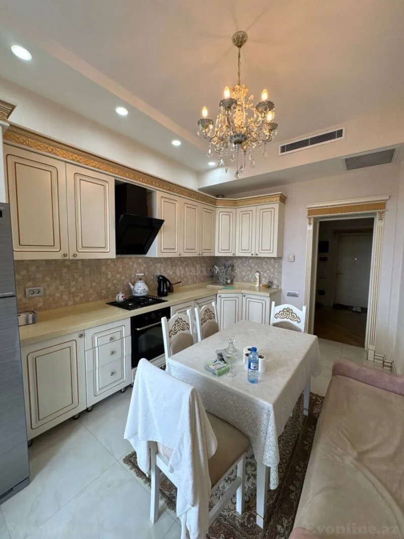 Satılır 2 otaqlı Mənzil Yeni tikili 101 m² Elmlər Akademiyası m. - şəkil 9