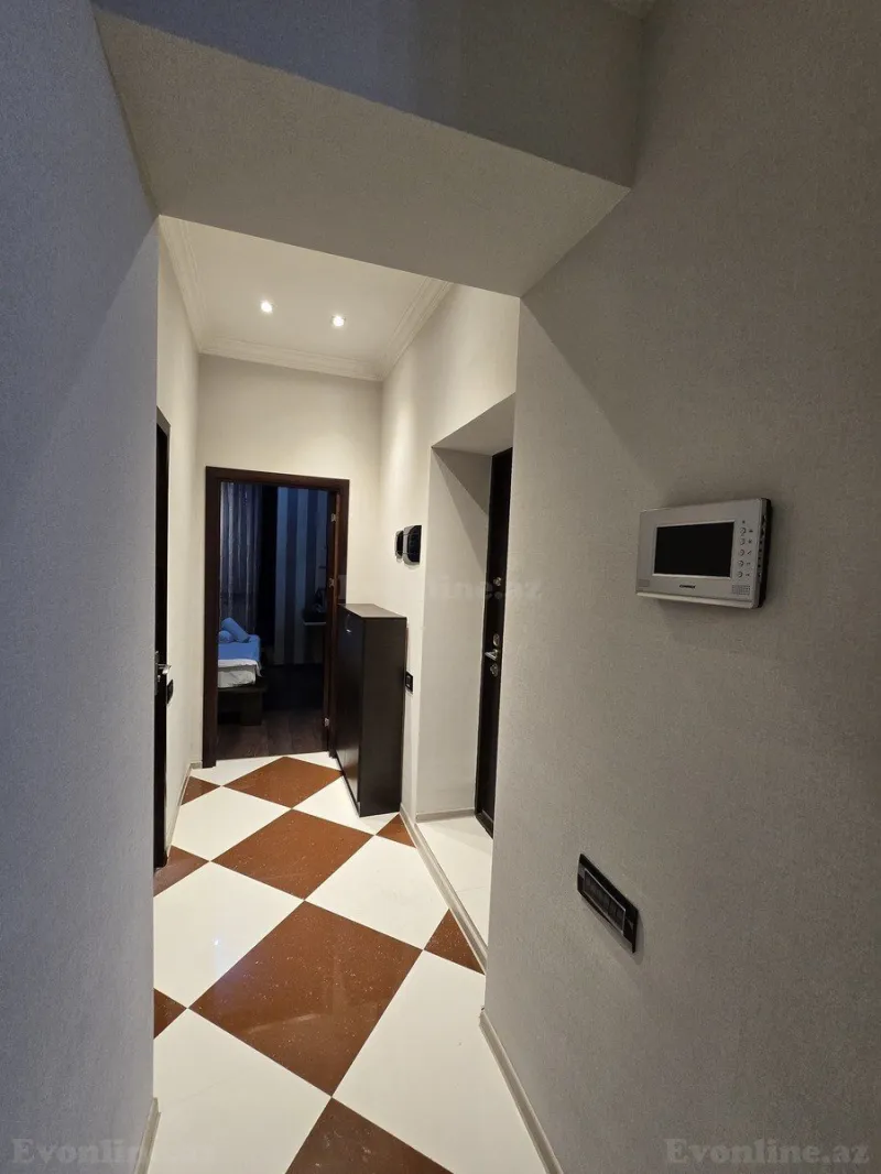 Kirayə verilir 2 otaqlı Mənzil Köhnə tikili 70 m² Sahil m. - şəkil 10