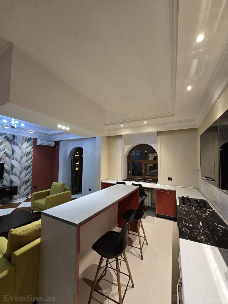 Kirayə verilir 2 otaqlı Mənzil Köhnə tikili 70 m² Sahil m. - şəkil 12