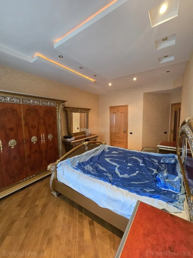 Satılır 3 otaqlı Mənzil Yeni tikili 143 m² Elmlər Akademiyası m. - şəkil 5