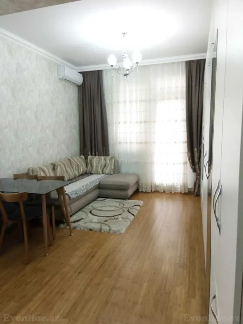 Kirayə verilir 3 otaqlı Mənzil Köhnə tikili 65 m² 4-cü mikrorayon
