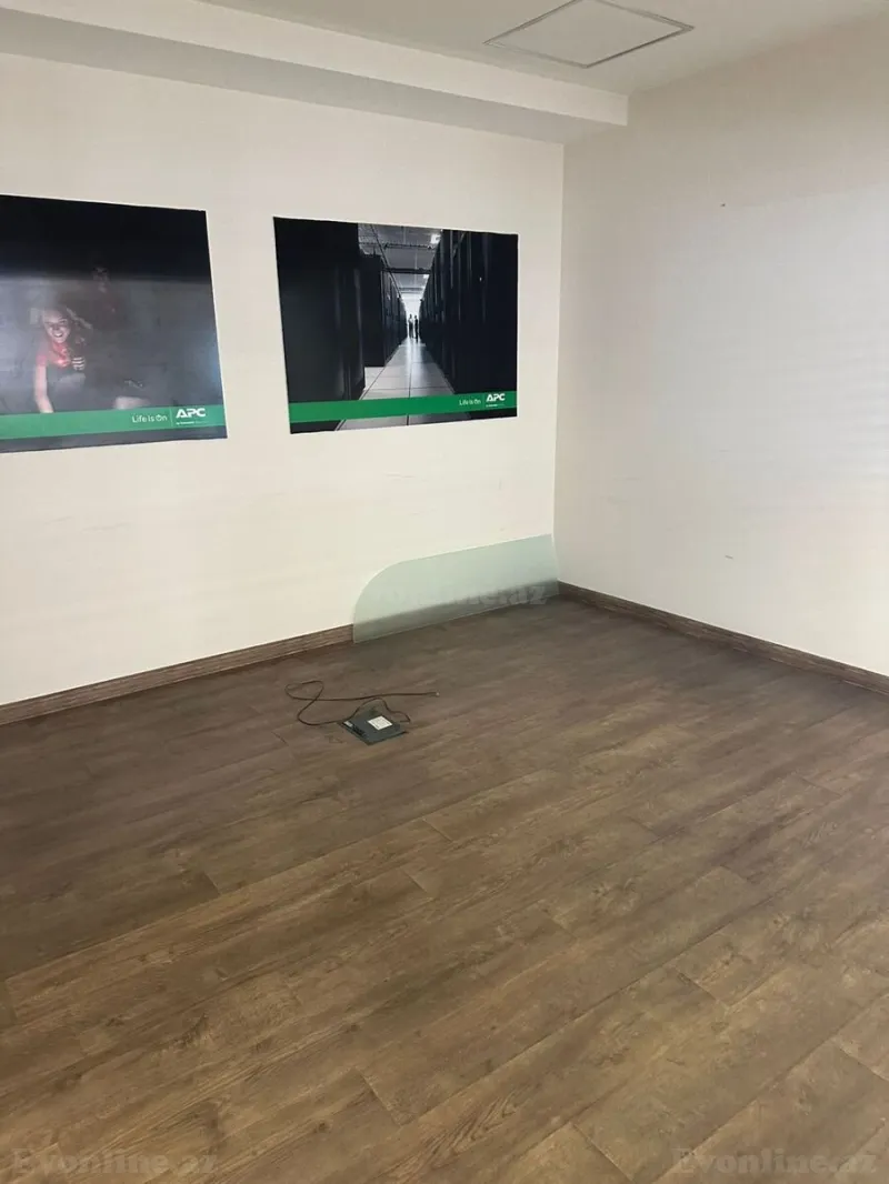 Kirayə verilir Ofis 310 m² Nəsimi r. - şəkil 10