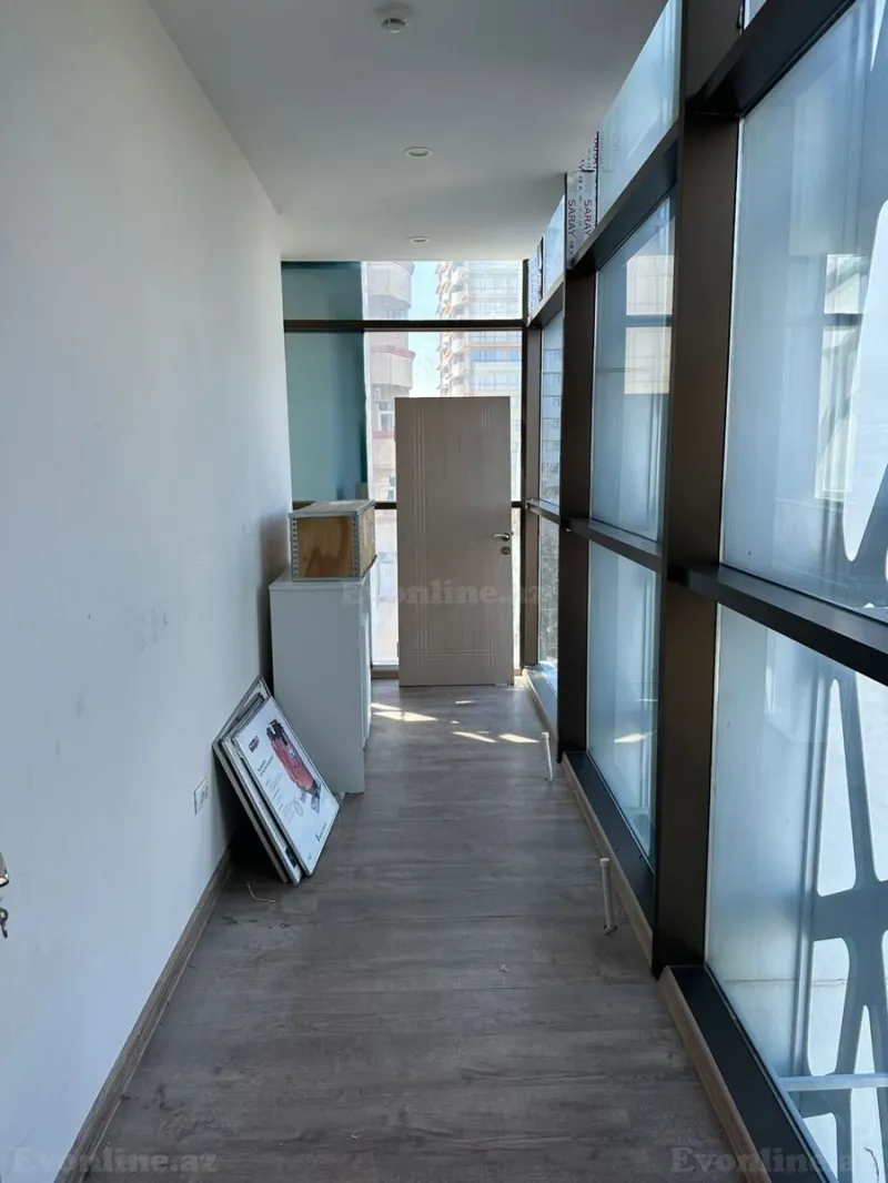 Kirayə verilir Ofis 310 m² Nəsimi r. - şəkil 13
