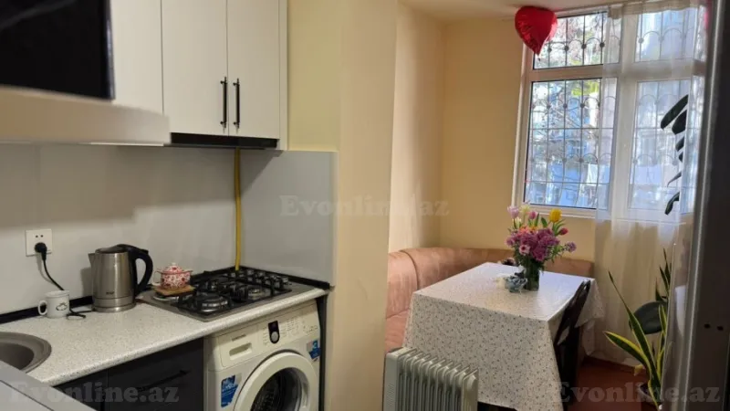 Kirayə verilir 2 otaqlı Mənzil Köhnə tikili 45 m² Yasamal - şəkil 8