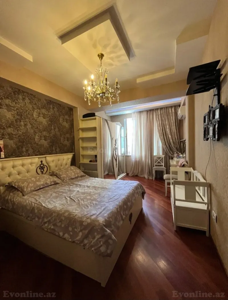 Satılır 3 otaqlı Mənzil Yeni tikili 140 m² 6-cı mikrorayon - şəkil 4