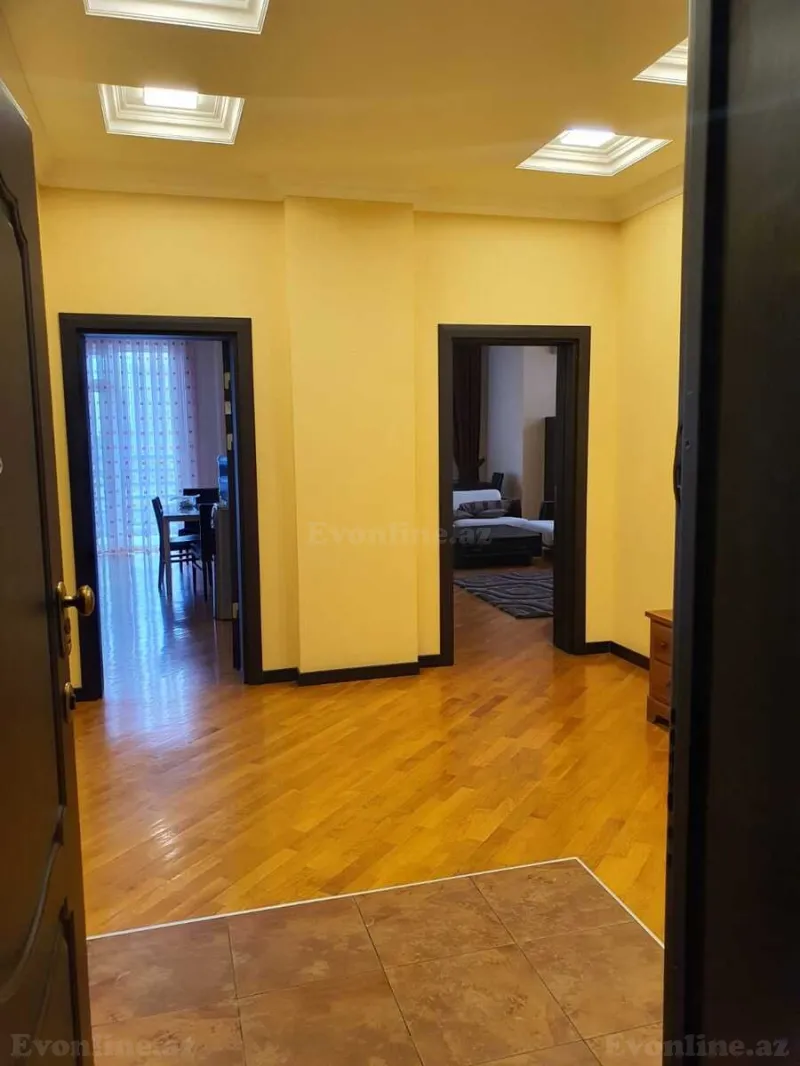 Kirayə verilir 4 otaqlı Mənzil Yeni tikili 200 m² 28 May m. - şəkil 11