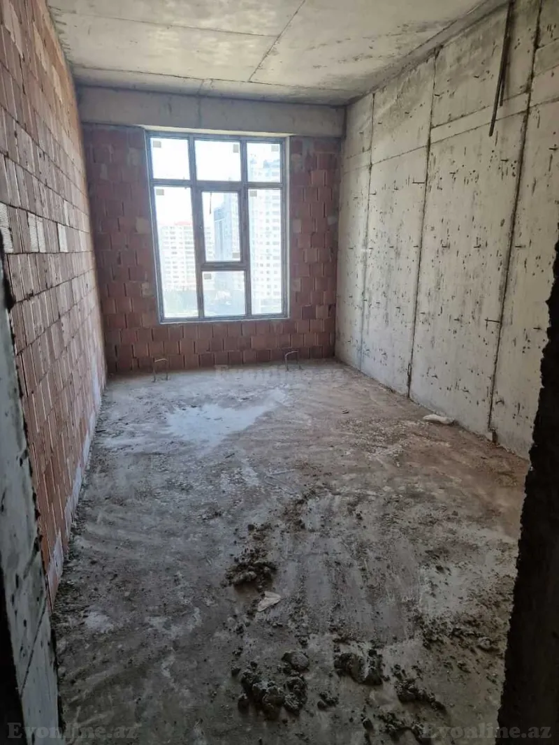 Satılır 4 otaqlı Mənzil Yeni tikili 181 m² Xətai m. - şəkil 3