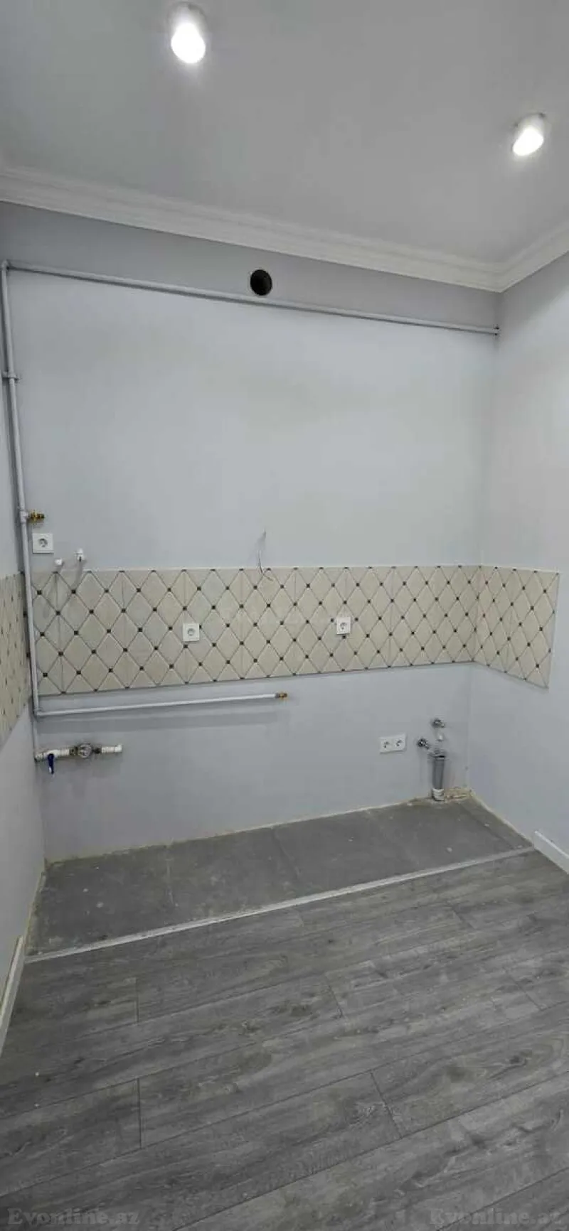 Satılır 2 otaqlı Mənzil Köhnə tikili 55 m² Xətai m. - şəkil 12