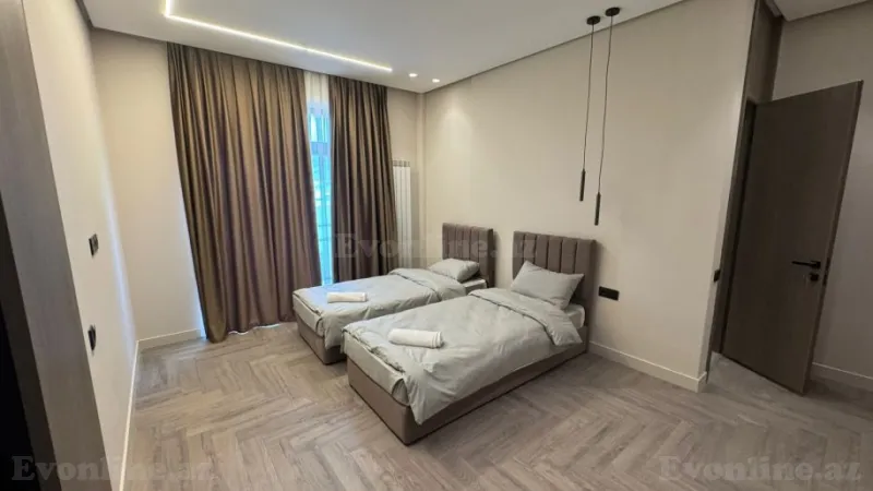 Kirayə verilir 3 otaqlı Mənzil Yeni tikili 160 m² Qaradağ r. - şəkil 5