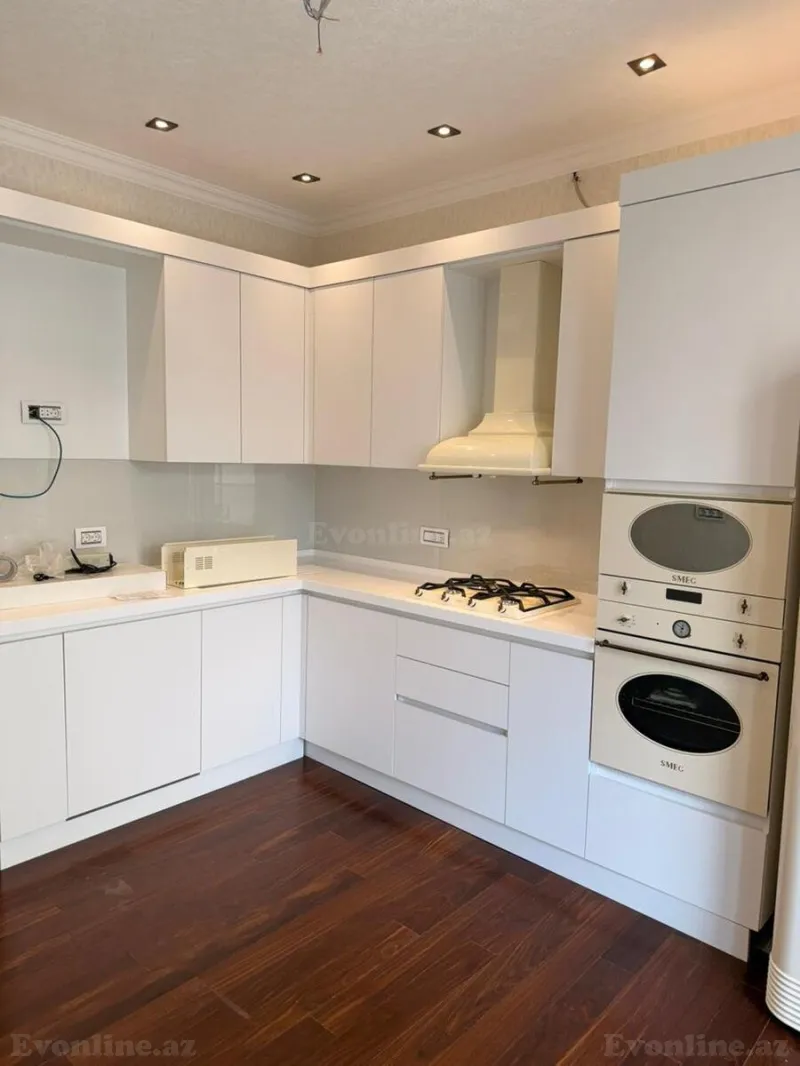 Satılır 4 otaqlı Mənzil Yeni tikili 178 m² 8 Noyabr m. - şəkil 18