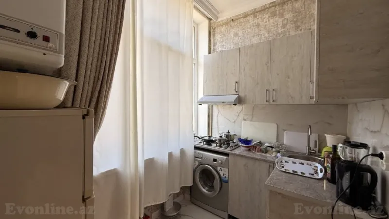 Satılır 2 otaqlı Mənzil Köhnə tikili 50 m² Nizami m. - şəkil 6