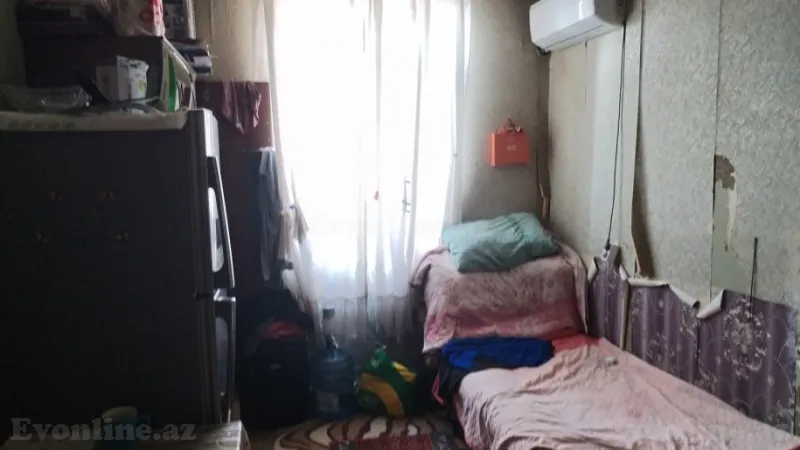 Satılır 1 otaqlı Mənzil Köhnə tikili 11 m² 3-cü mikrorayon