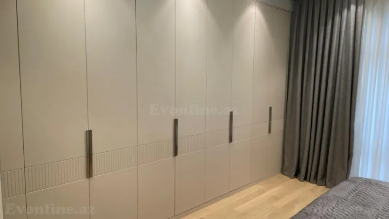 Kirayə verilir 3 otaqlı Mənzil Yeni tikili 150 m² Xətai r. - şəkil 10