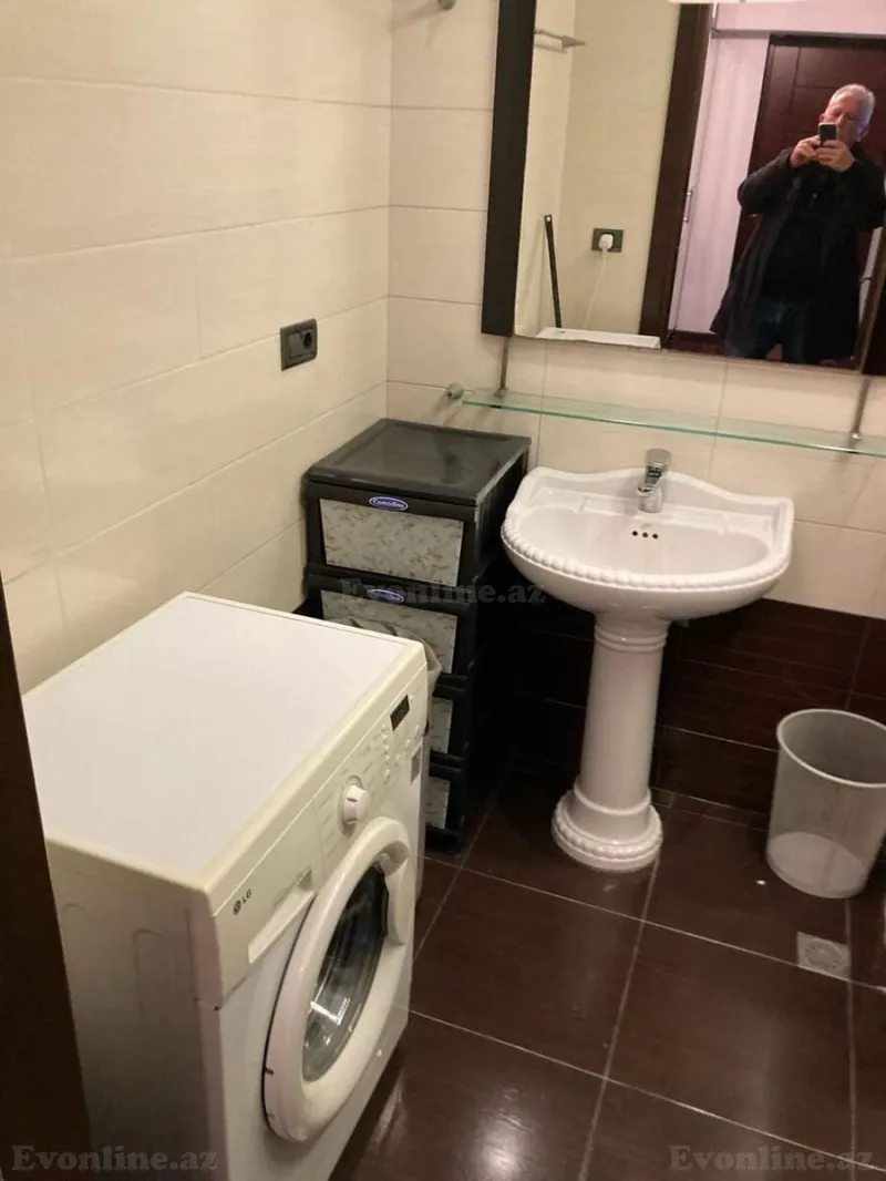 Satılır 3 otaqlı Mənzil Köhnə tikili 122 m² 28 May m. - şəkil 9