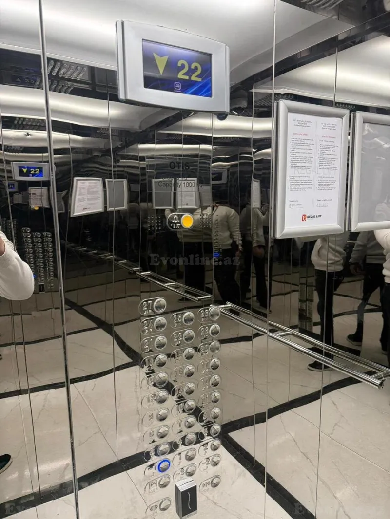 Satılır 3 otaqlı Mənzil Yeni tikili 148 m² 8 Noyabr m. - şəkil 20