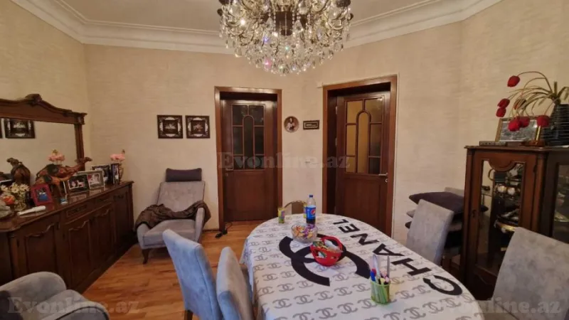 Satılır 3 otaqlı Mənzil Köhnə tikili 80 m² İçərişəhər m. - şəkil 4