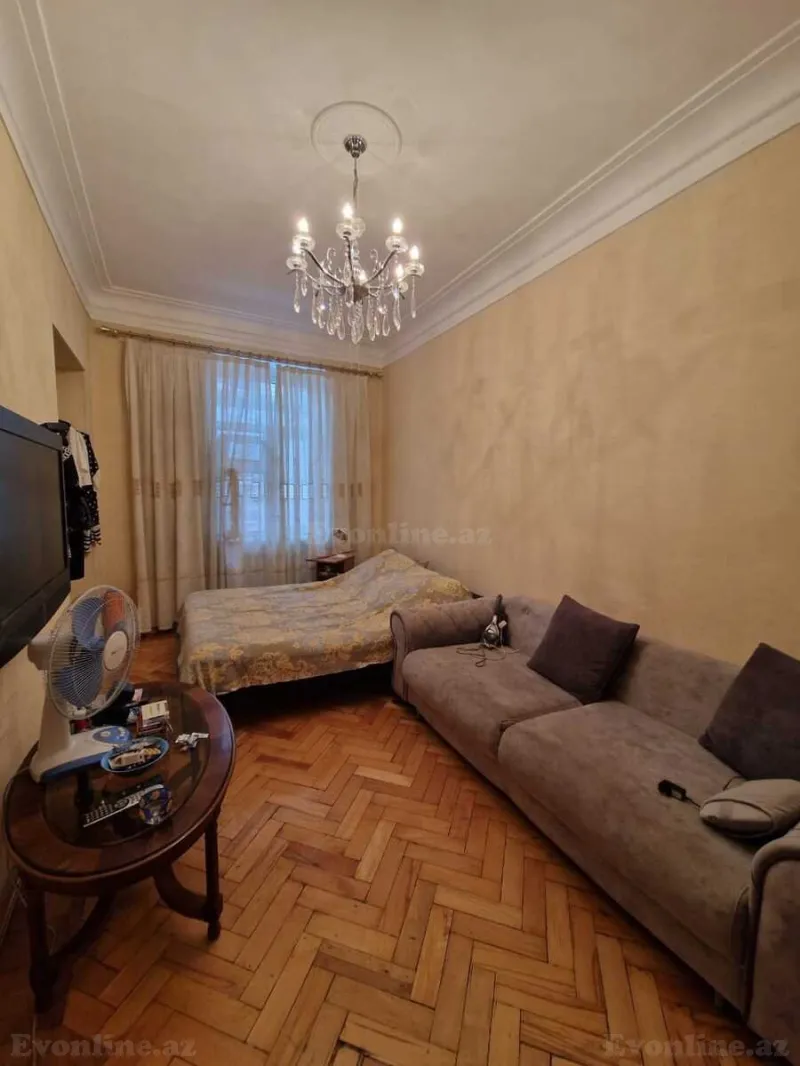 Satılır 3 otaqlı Mənzil Köhnə tikili 80 m² İçərişəhər m. - şəkil 8