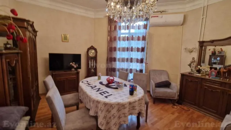 Satılır 3 otaqlı Mənzil Köhnə tikili 80 m² İçərişəhər m. - şəkil 12