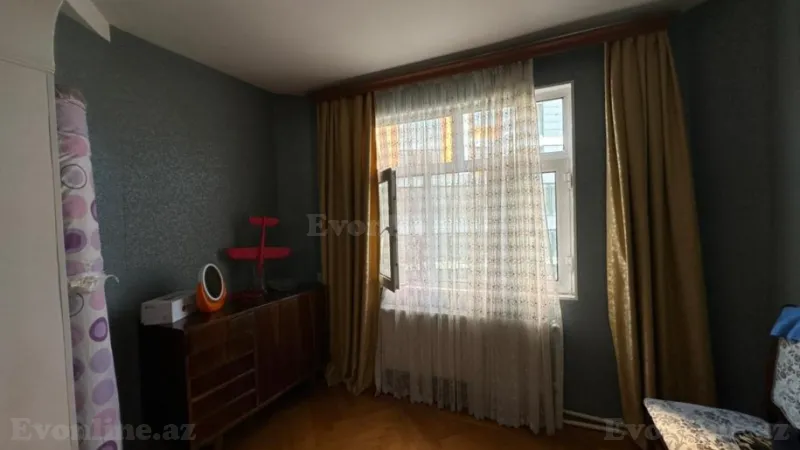 Satılır 3 otaqlı Mənzil Köhnə tikili 70 m² Yasamal - şəkil 3