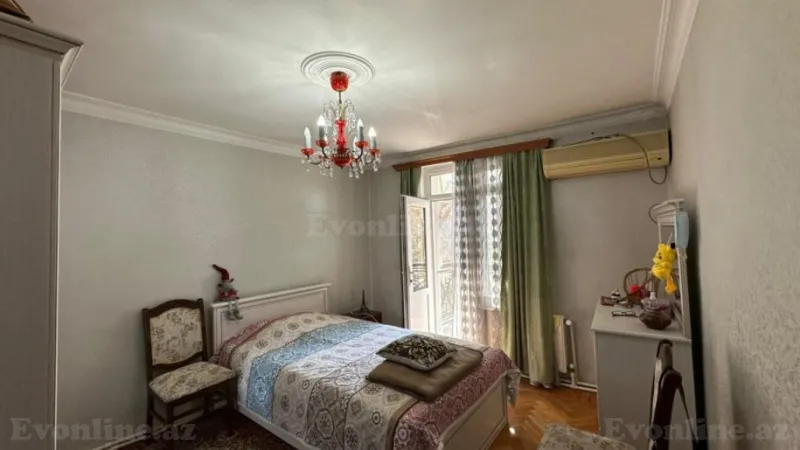 Satılır 3 otaqlı Mənzil Köhnə tikili 70 m² Yasamal - şəkil 5